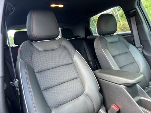 Used 2022 Chevrolet TrailBlazer RS image 41