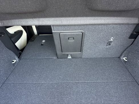 New 2026 Volvo XC40 B5 Ultra w/ Climate Package image 14