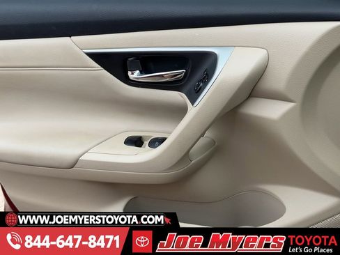 Used 2016 Nissan Altima 2.5 SL w/ Moonroof Package image 26