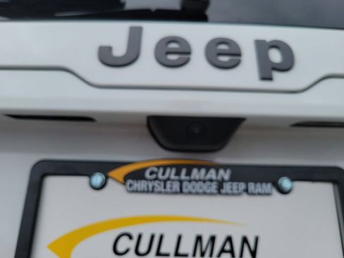 New 2026 Jeep Cherokee Limited AWD/4WD image 33