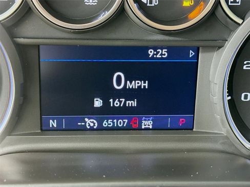 Used 2021 Chevrolet Silverado 1500 RST image 19