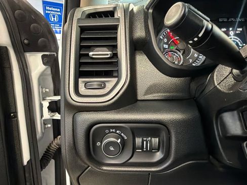 Used 2020 RAM 2500 Tradesman AWD/4WD image 18