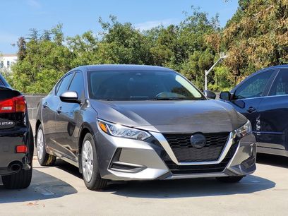 Used 2022 Nissan Sentra S w/ Trunk Package