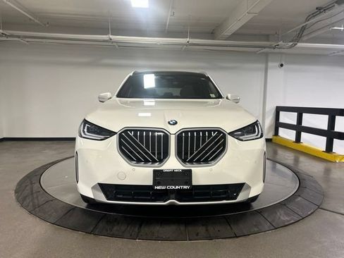 Used 2026 BMW X3 xDrive30i w/ Convenience Package AWD/4WD image 3