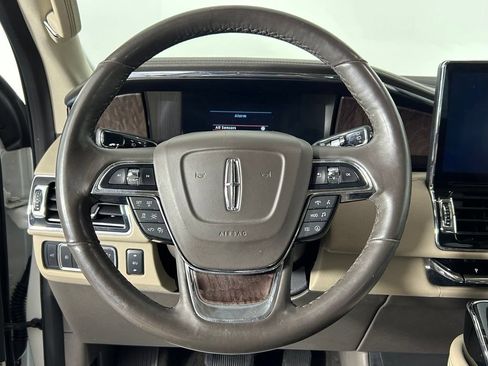 Used 2023 Lincoln Navigator L Reserve AWD/4WD image 29