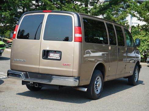 Used 2003 GMC Savana 2500 Passenger w/ Sle Preferred Equipment Group RWD image 5