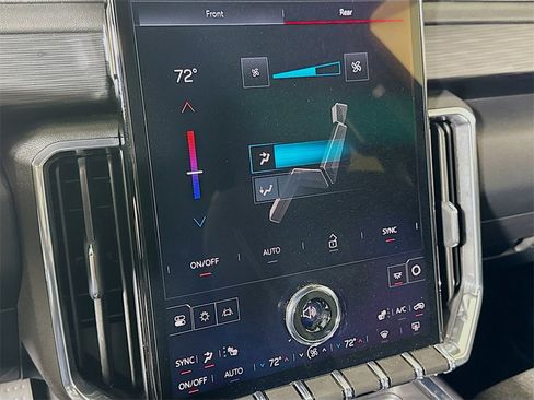 Used 2025 GMC Acadia Elevation image 14