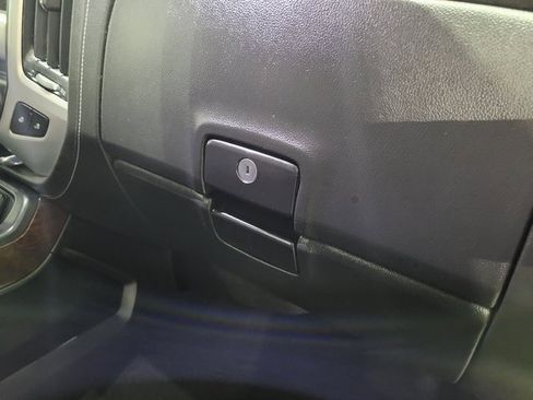 Used 2018 GMC Sierra 1500 SLT w/ SLT Premium Package image 56