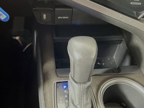 Used 2021 Toyota Camry SE image 23