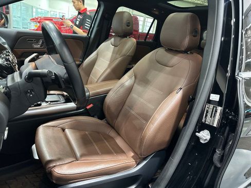 Used 2021 Mercedes-Benz GLA 250 4MATIC image 43