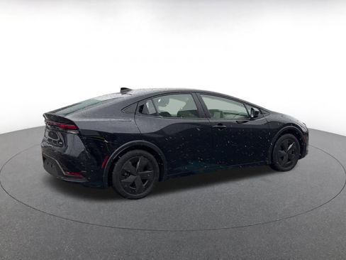 Used 2025 Toyota Prius LE image 15