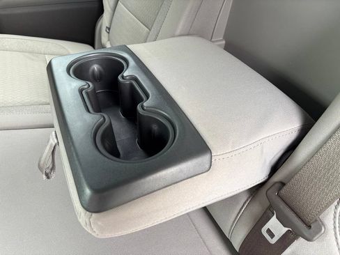 Used 2021 Chevrolet Silverado 1500 RST AWD/4WD image 16