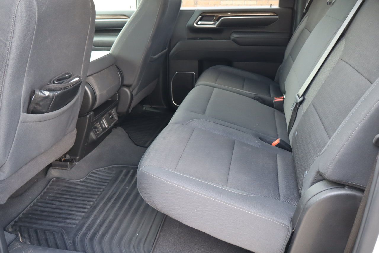 Used 2026 Chevrolet Silverado 2500 LT AWD/4WD image 5