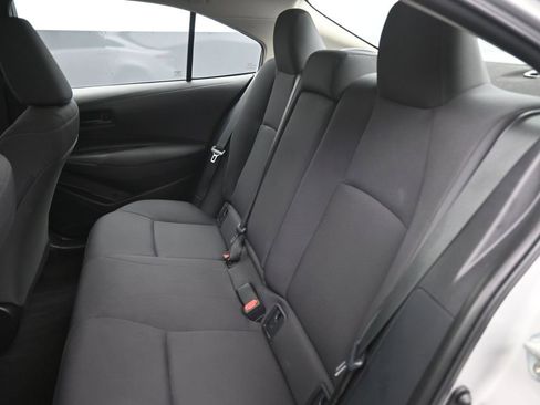 Used 2024 Toyota Corolla LE FWD image 2