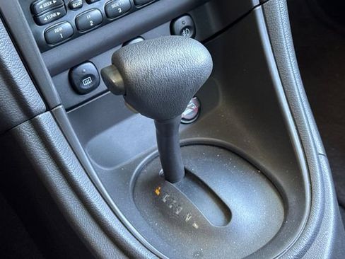 Used 2001 Ford Mustang GT RWD image 19