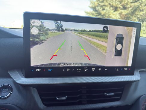 Used 2025 Ford Explorer ST image 19