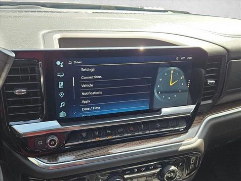 Used 2025 Chevrolet Silverado 2500 LT w/ Trail Boss Package image 12