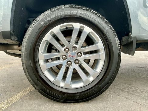 Used 2019 GMC Canyon SLT w/ Trailering Package image 21