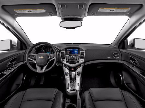 Used 2016 Chevrolet Cruze LT FWD image 5