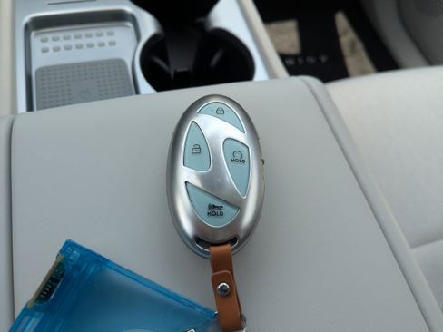 New 2026 Hyundai Ioniq 9 SE image 31