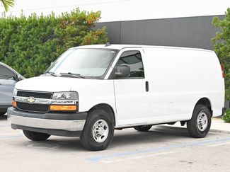Used 2022 Chevrolet Express 2500 w/ Driver Convenience Package video 1