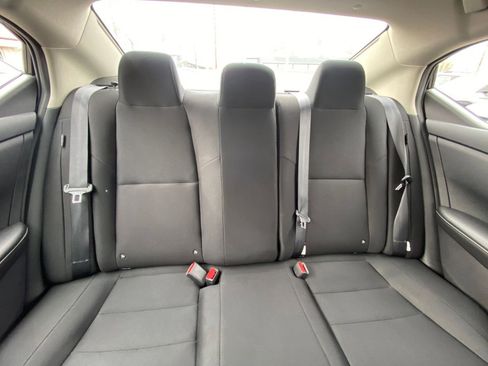 Used 2025 Nissan Sentra S image 38