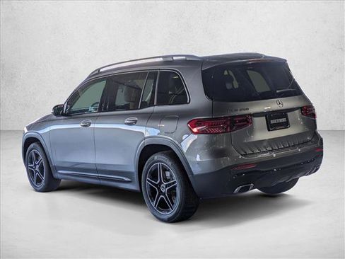 New 2026 Mercedes-Benz GLB 250 image 9