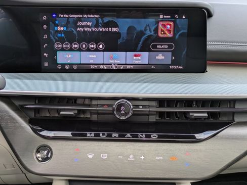 Certified 2025 Nissan Murano SL image 20