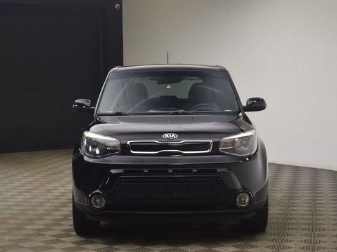 Used 2016 Kia Soul + image 16
