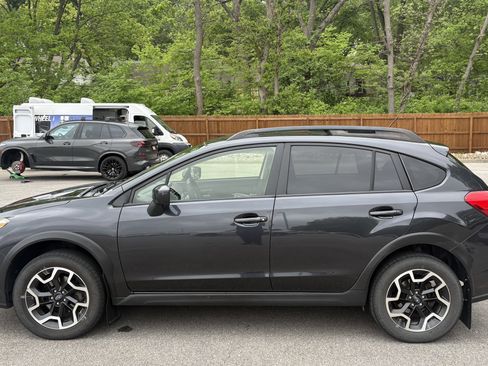 Used 2016 Subaru Crosstrek 2.0i Premium AWD/4WD image 7