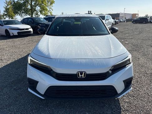 Used 2024 Honda Civic Sport image 2