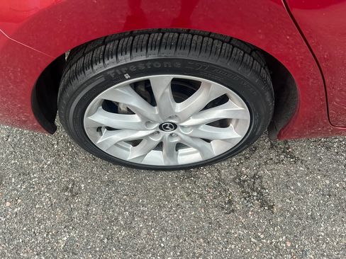 Used 2016 MAZDA MAZDA3 s Touring FWD image 10