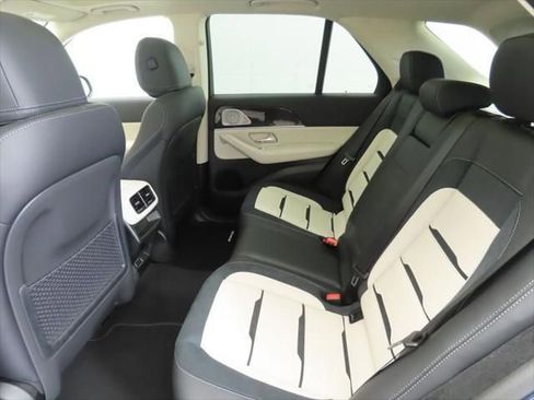 New 2026 Mercedes-Benz GLE 53 AMG 4MATIC image 21