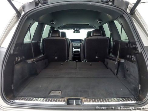 Used 2020 Mercedes-Benz GLS 450 4MATIC image 33
