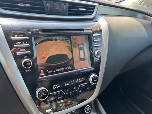 Used 2019 Nissan Murano SL FWD image 30