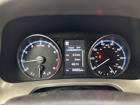 Used 2018 Toyota RAV4 LE w/ All Weather Liner Package AWD/4WD image 7