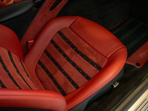 Certified 2023 Ferrari Roma RWD image 22