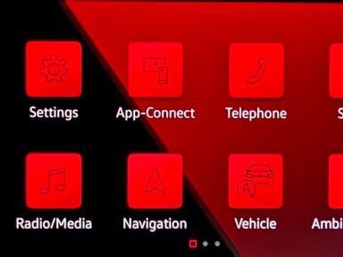 Used 2024 Volkswagen Golf R image 30