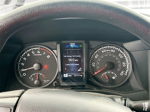 Used 2022 Toyota Tacoma SR image 12