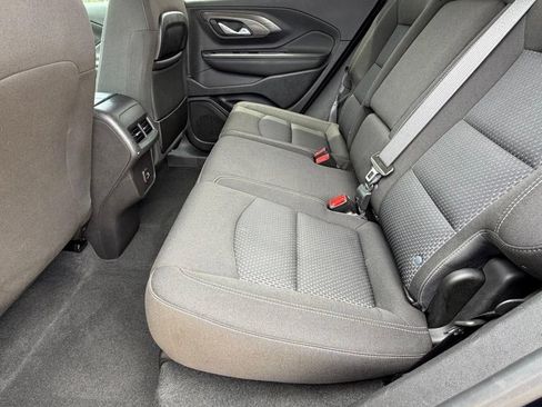 Used 2023 GMC Terrain SLE FWD image 22