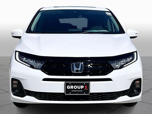 New 2026 Honda Odyssey Touring image 3