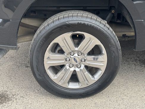 Used 2018 Ford F150 XLT w/ Equipment Group 302A Luxury image 8