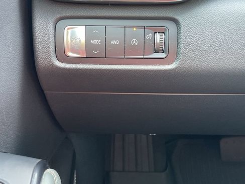 Certified 2024 GMC Acadia AT4 w/ Luxury Package AWD/4WD image 18