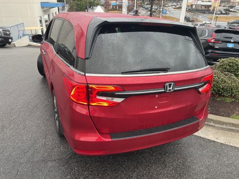 Used 2023 Honda Odyssey EX-L image 8
