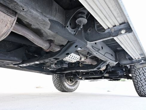 Used 2000 Toyota 4Runner SR5 AWD/4WD image 28