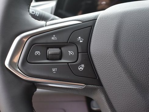New 2026 Chevrolet Trax ACTIV w/ Driver Confidence Package FWD image 20