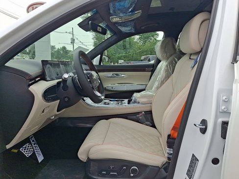 New 2026 Genesis GV70 3.5T Sport Prestige AWD/4WD image 9