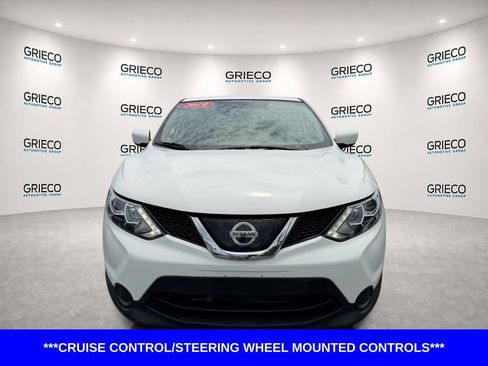 Used 2019 Nissan Rogue Sport S AWD/4WD image 2