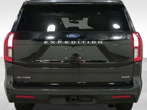 Certified 2025 Ford Expedition Max Active AWD/4WD image 5