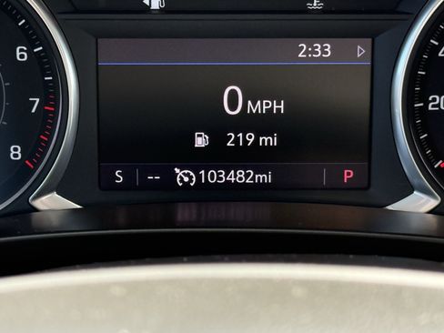 Used 2019 Chevrolet Blazer LT w/ Sound & Technology Package FWD image 14
